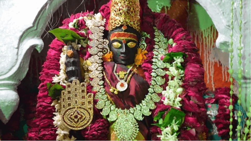Purnima Special : Vishalakshi Annapurna Stotra Yagya and Kumkum Archana for Wealth and Prosperity