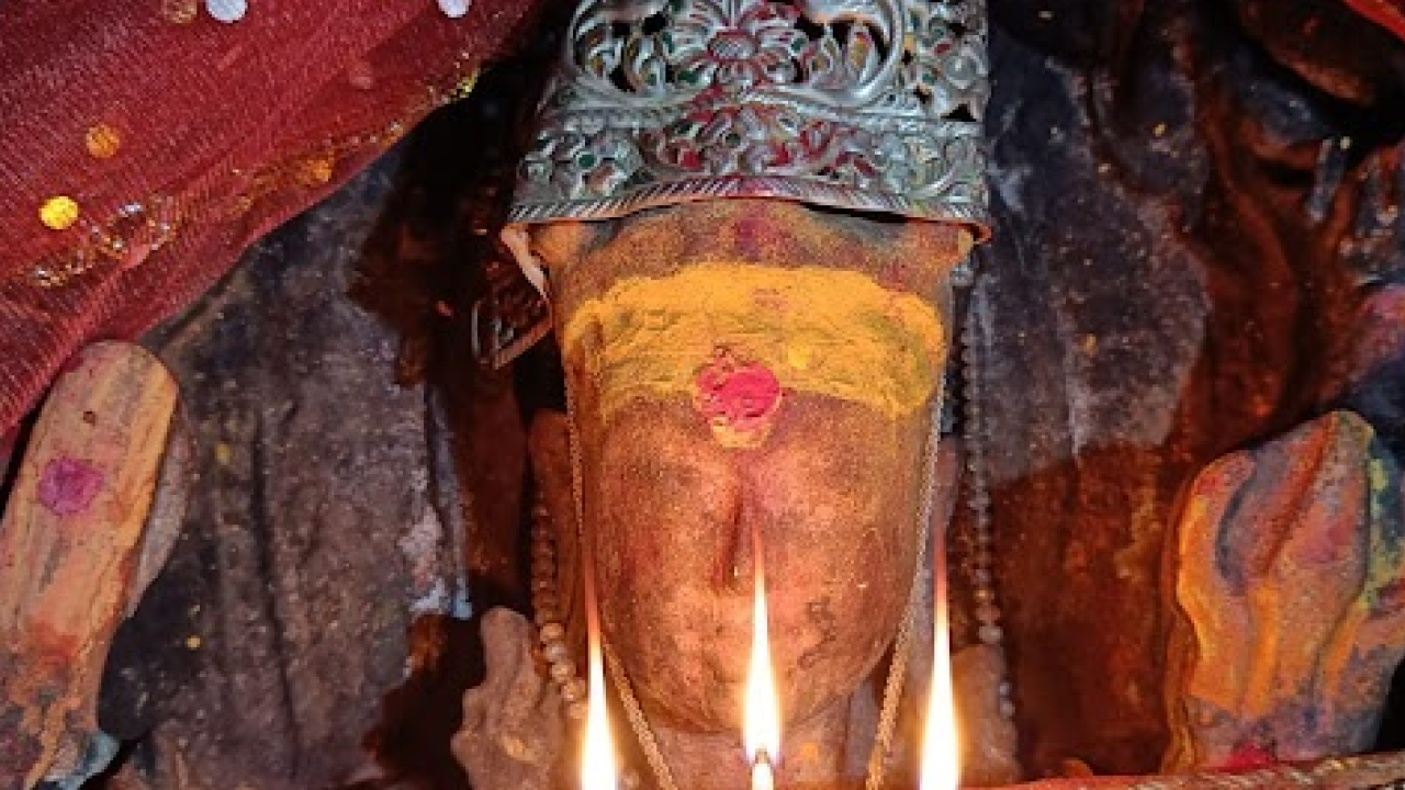 Mahalaya Amavasya Special :  Tantra Yukta Mahakali Kaal Bhairav Yagya for Victory in War, Victory Over Enemies, for Safety of the Family for Protection against Enemies & Negative Energies and Removal of Black Magic, Tantra Badha, and Nazar Dosha 